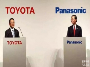 锂电池_松下与丰田汽车合资企业制造方形电池,这对特斯拉汽车代表哪些?